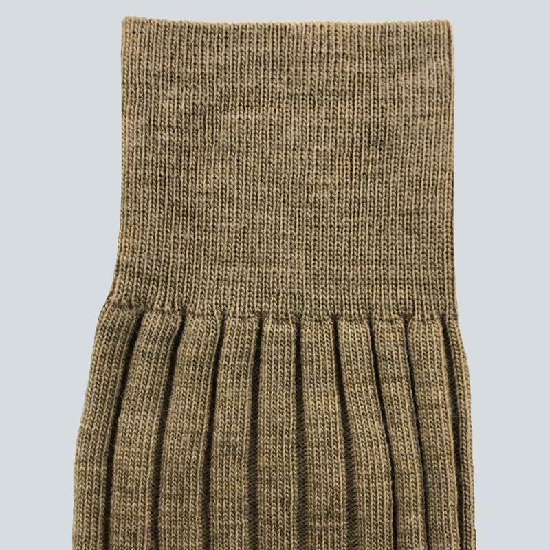Mens_Khaki_Over-The-Calf_Dress-Socks_Closeup